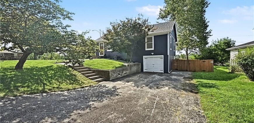 401 NW 71st Street, Kansas City, MO 64118