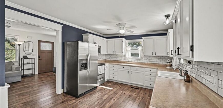 401 NW 71st Street, Kansas City, MO 64118