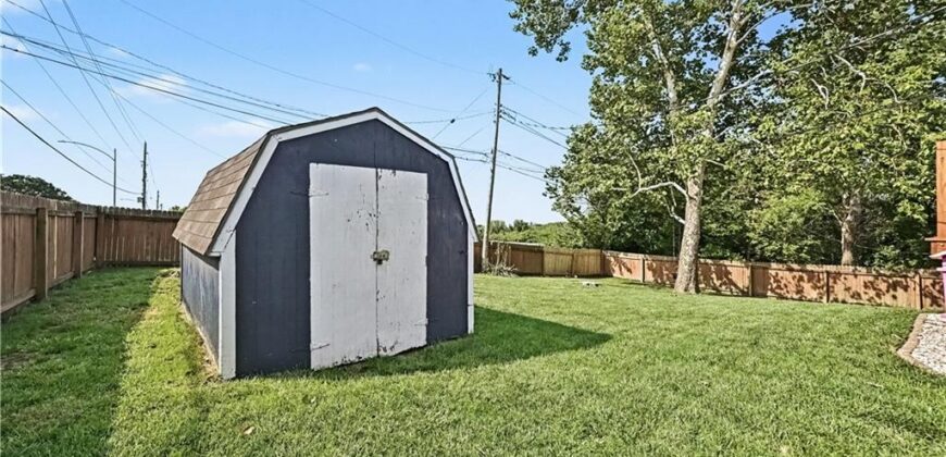401 NW 71st Street, Kansas City, MO 64118