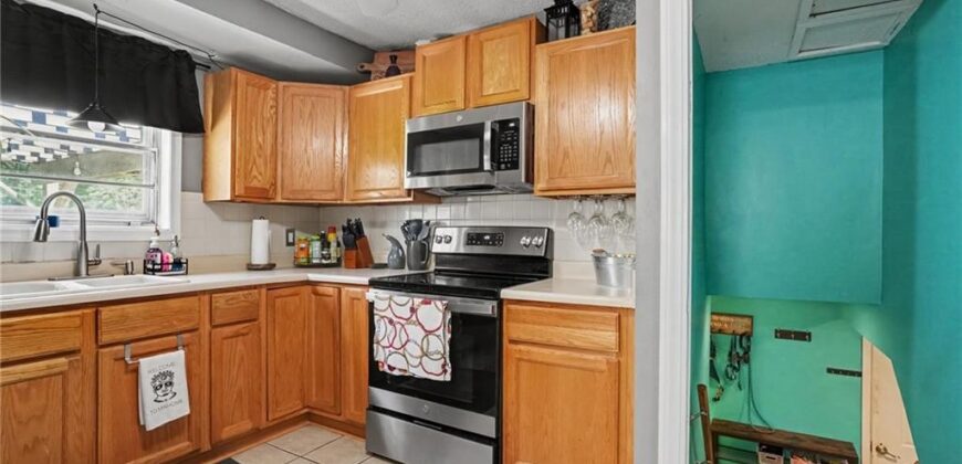 5052 NE 56th Place, Kansas City, MO 64119