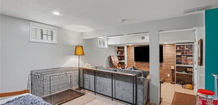5052 NE 56th Place, Kansas City, MO 64119
