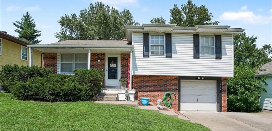 5052 NE 56th Place, Kansas City, MO 64119