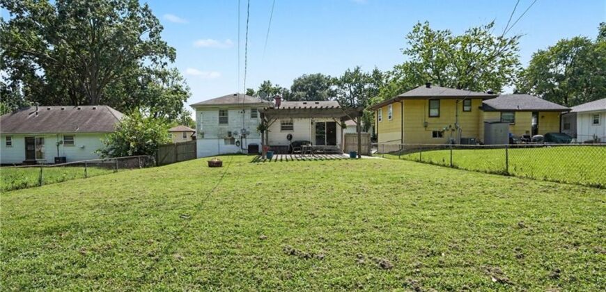 5052 NE 56th Place, Kansas City, MO 64119