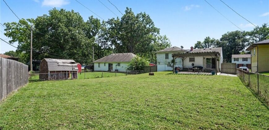 5052 NE 56th Place, Kansas City, MO 64119