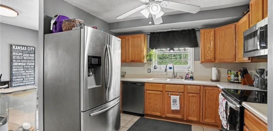 5052 NE 56th Place, Kansas City, MO 64119
