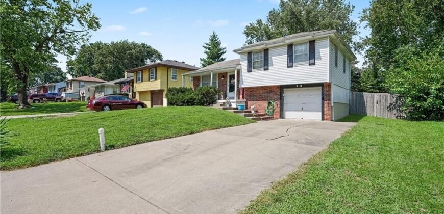 5052 NE 56th Place, Kansas City, MO 64119