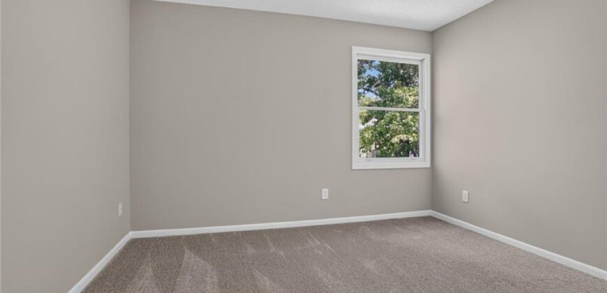 6801 N Quincy Circle, Kansas City, MO 64119