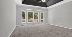 6801 N Quincy Circle, Kansas City, MO 64119