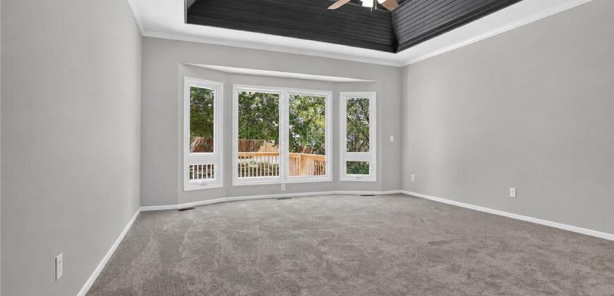 6801 N Quincy Circle, Kansas City, MO 64119