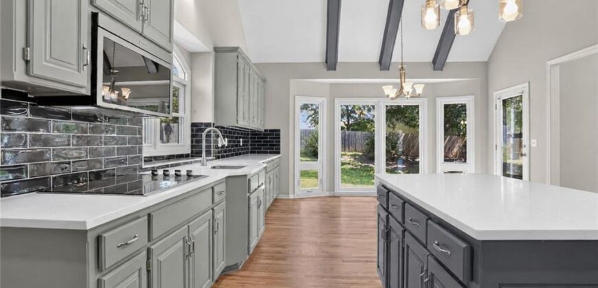 6801 N Quincy Circle, Kansas City, MO 64119