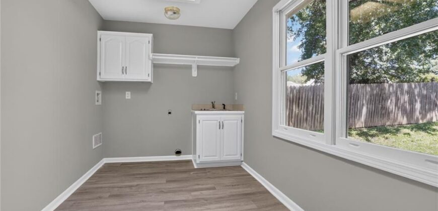 6801 N Quincy Circle, Kansas City, MO 64119