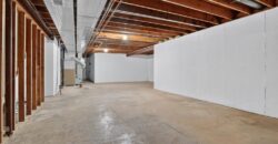 6801 N Quincy Circle, Kansas City, MO 64119
