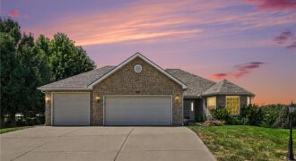 301 Prairie Rose Circle, Smithville, MO 64089