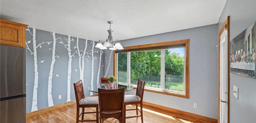 301 Prairie Rose Circle, Smithville, MO 64089