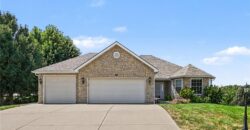 301 Prairie Rose Circle, Smithville, MO 64089