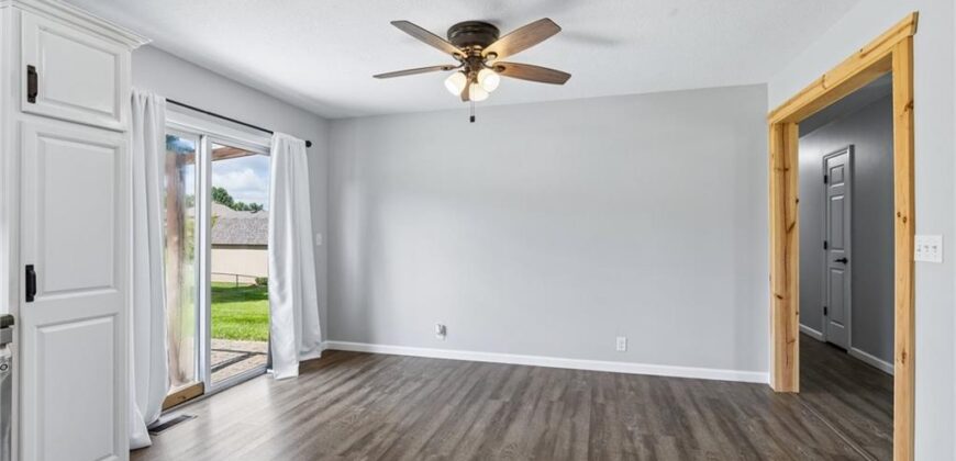 808 Pine Crest Avenue, Kearney, MO 64060