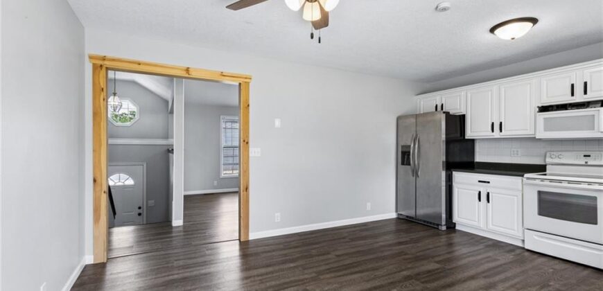 808 Pine Crest Avenue, Kearney, MO 64060