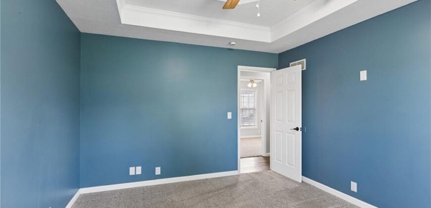 808 Pine Crest Avenue, Kearney, MO 64060