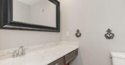 1028 NW 70th Court, Kansas City, MO 64118