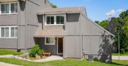 1028 NW 70th Court, Kansas City, MO 64118