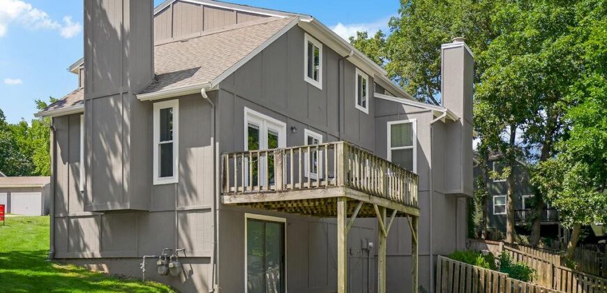 1028 NW 70th Court, Kansas City, MO 64118