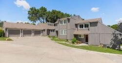 1028 NW 70th Court, Kansas City, MO 64118