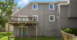 1028 NW 70th Court, Kansas City, MO 64118