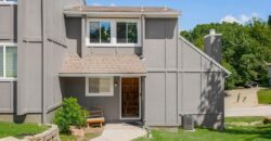 1028 NW 70th Court, Kansas City, MO 64118