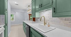 7302 N Woodland Avenue, Gladstone, MO 64118