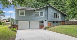 7302 N Woodland Avenue, Gladstone, MO 64118
