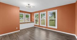 7302 N Woodland Avenue, Gladstone, MO 64118