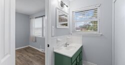 7302 N Woodland Avenue, Gladstone, MO 64118