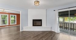 7302 N Woodland Avenue, Gladstone, MO 64118