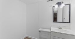 7302 N Woodland Avenue, Gladstone, MO 64118