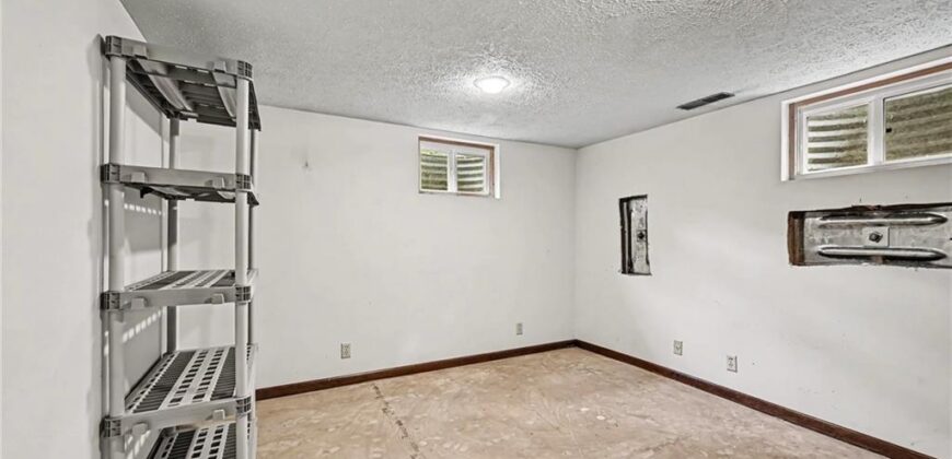 708 Melrose Street, Liberty, MO 64068