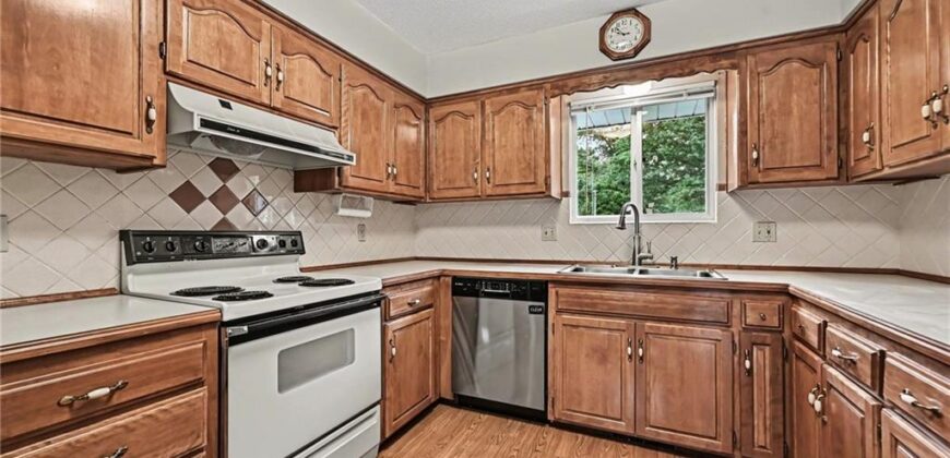708 Melrose Street, Liberty, MO 64068