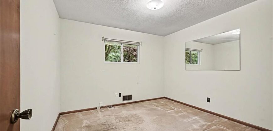 708 Melrose Street, Liberty, MO 64068