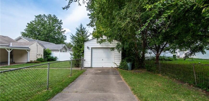 1444 E 24th Avenue, North Kansas City, MO 64116