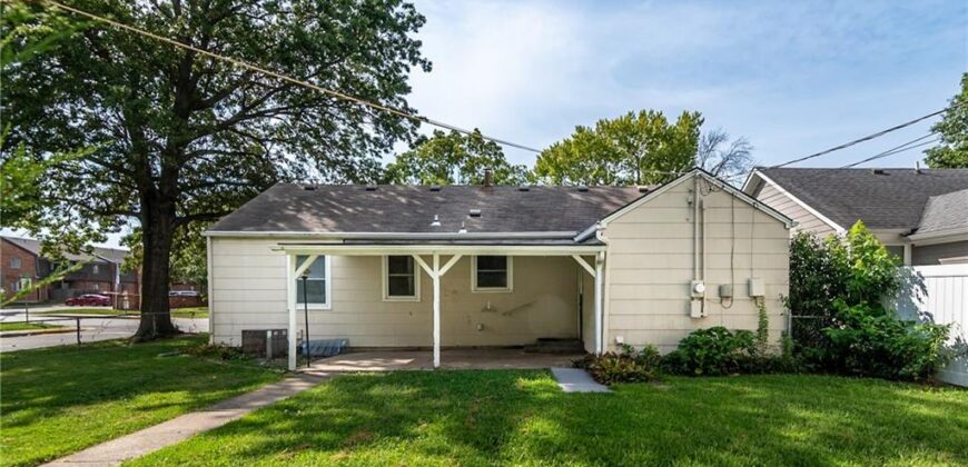 1444 E 24th Avenue, North Kansas City, MO 64116
