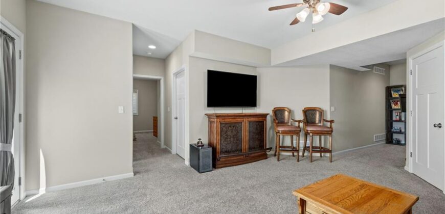 12740 N Imperial Drive, Platte City, MO 64079