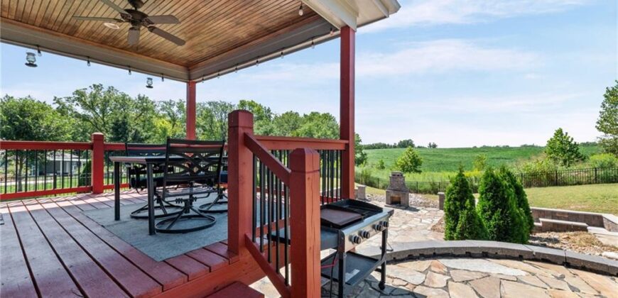 12740 N Imperial Drive, Platte City, MO 64079