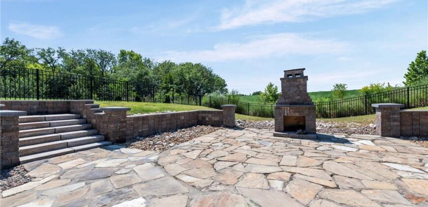 12740 N Imperial Drive, Platte City, MO 64079