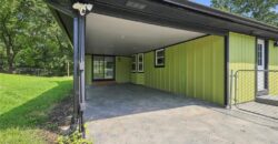 1038 N Woodland Court, Kansas City, MO 64118