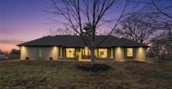 1038 N Woodland Court, Kansas City, MO 64118