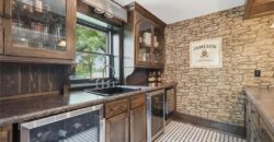 10423 Ridgeview Ave. Avenue, Liberty, MO 64068