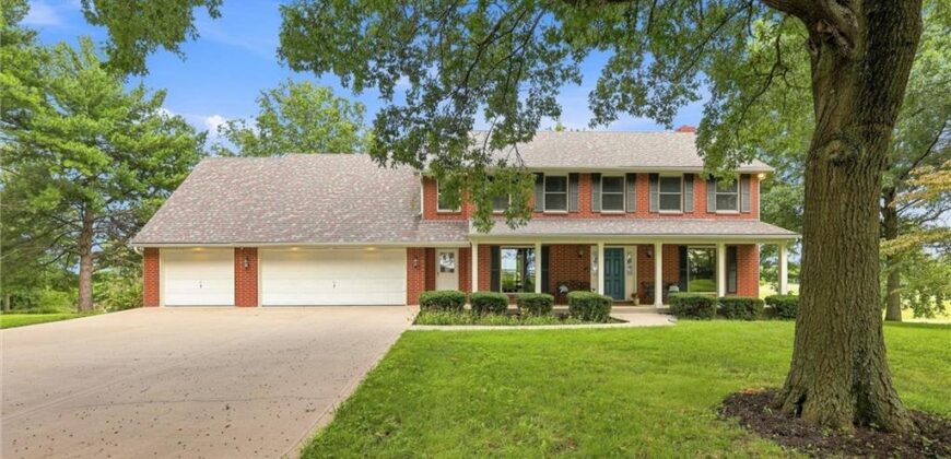 10423 Ridgeview Ave. Avenue, Liberty, MO 64068
