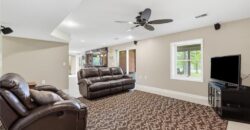 10423 Ridgeview Ave. Avenue, Liberty, MO 64068