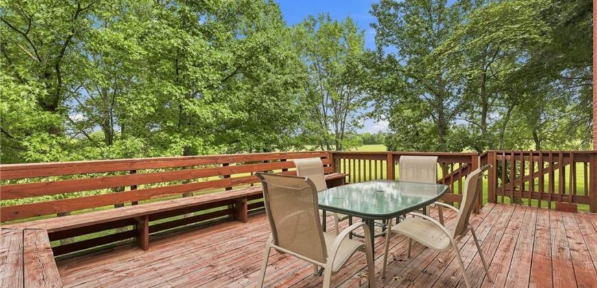 10423 Ridgeview Ave. Avenue, Liberty, MO 64068