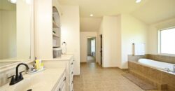 17380 NW 130th Terrace, Platte City, MO 64079