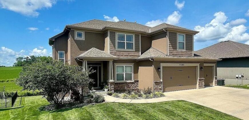 17380 NW 130th Terrace, Platte City, MO 64079